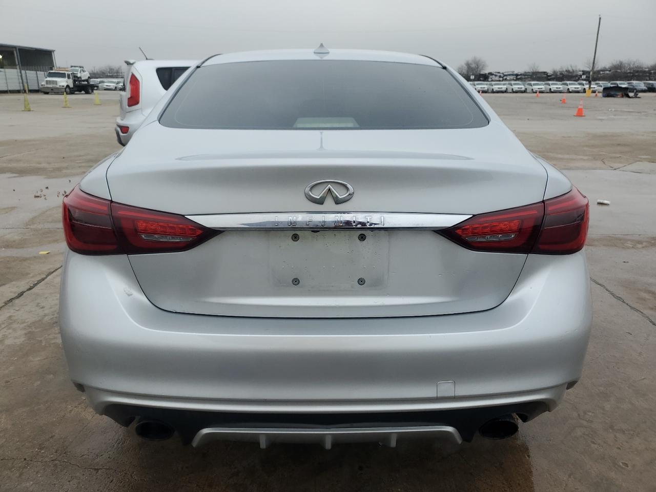 2018 INFINITI Q50 LUXE - Image 6