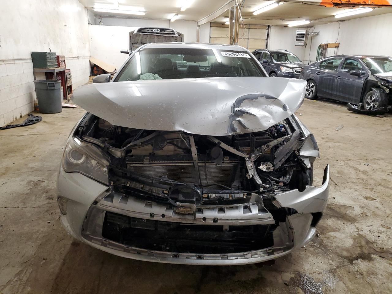 2015 TOYOTA CAMRY LE - Фото 5