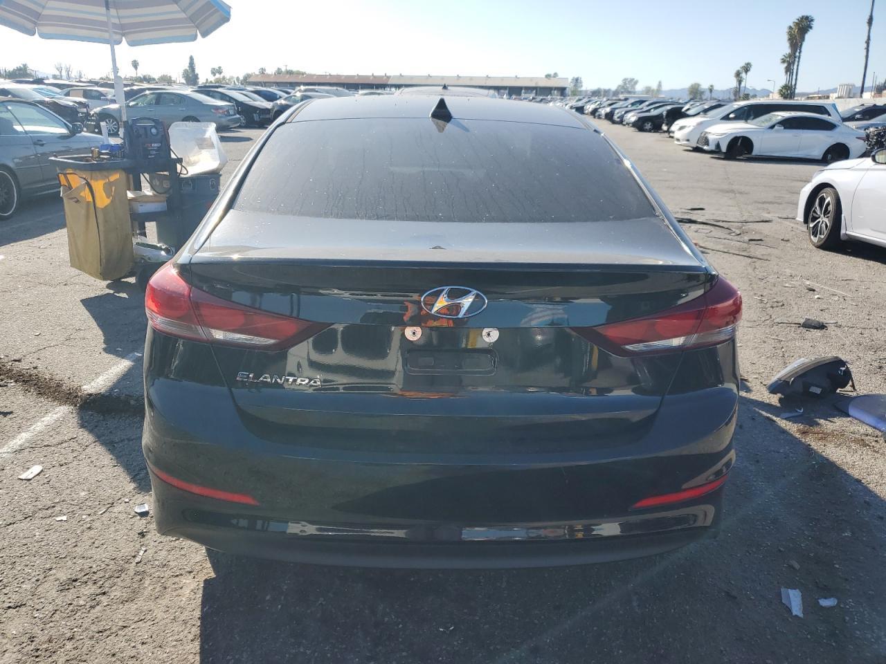 2018 HYUNDAI ELANTRA SE - Фото 6