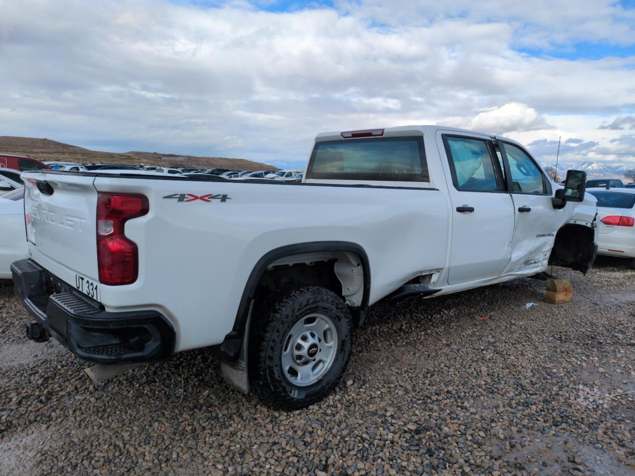 2024 CHEVROLET SILVERADO - Фото 3