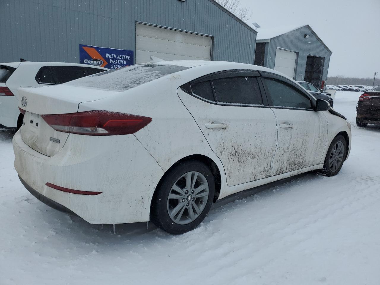 2017 HYUNDAI ELANTRA SE - Фото 3