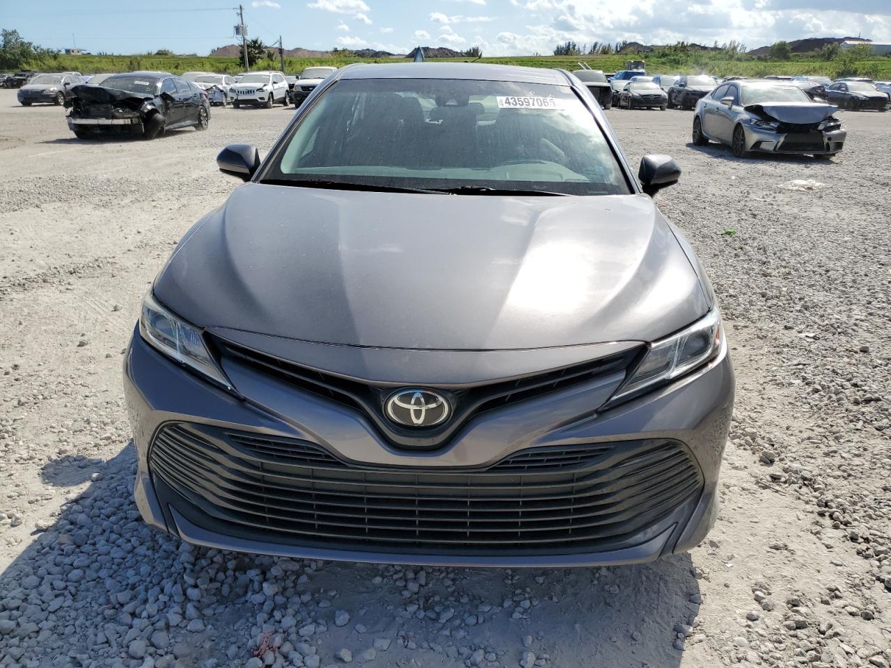 2018 TOYOTA CAMRY L - Фото 5