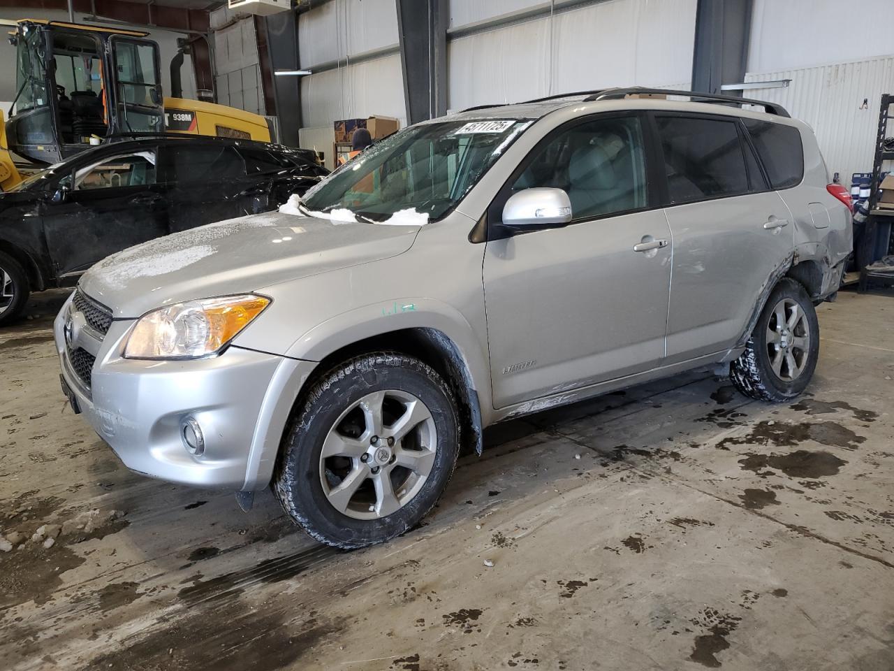 2011 TOYOTA RAV4 LIMIT