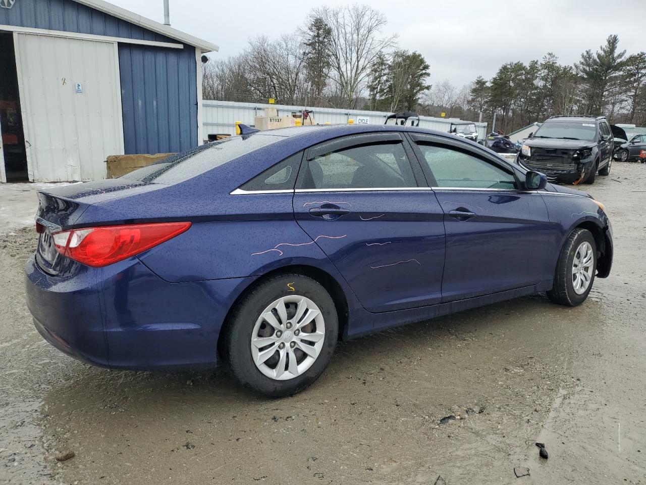 2011 HYUNDAI SONATA GLS - Image 3