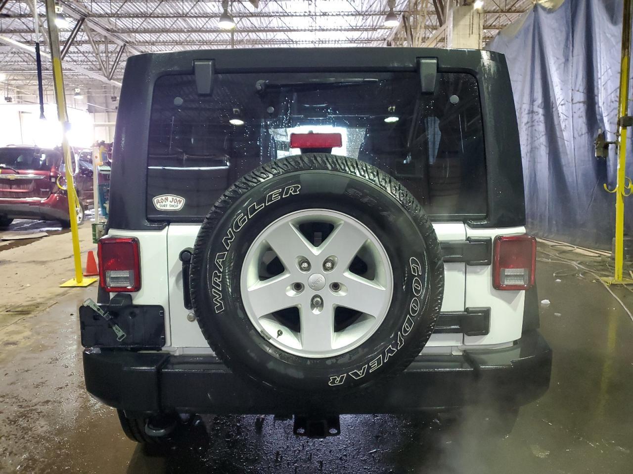2017 JEEP WRANGLER U - Фото 6