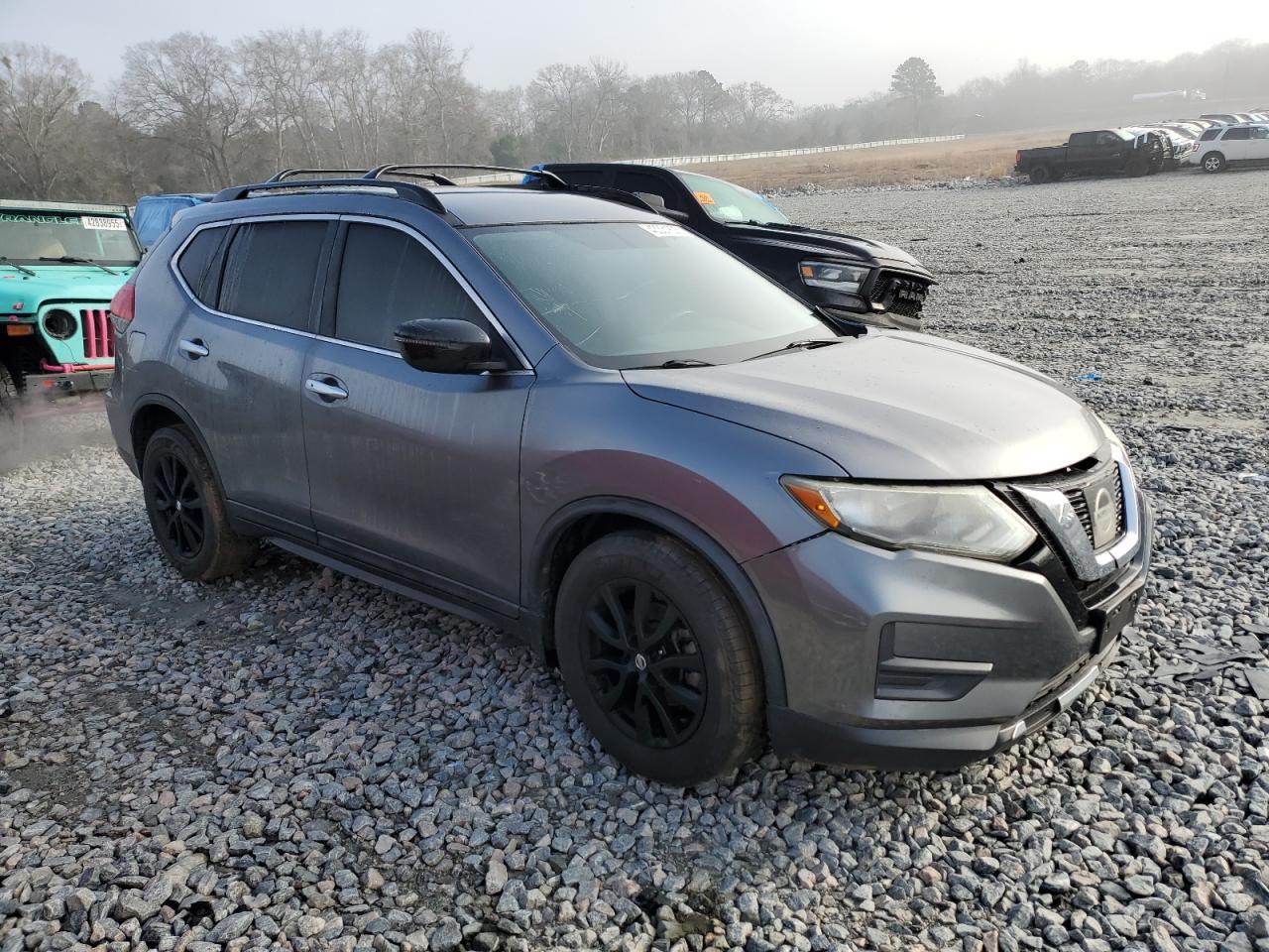 2017 NISSAN ROGUE S - Image 4