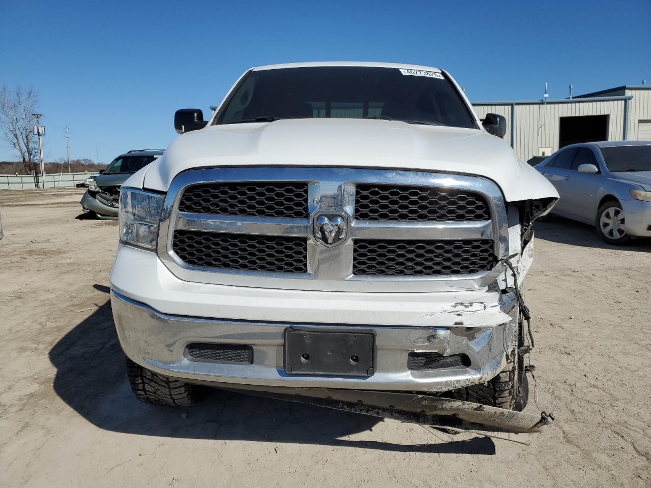 2017 RAM 1500 SLT - Image 5