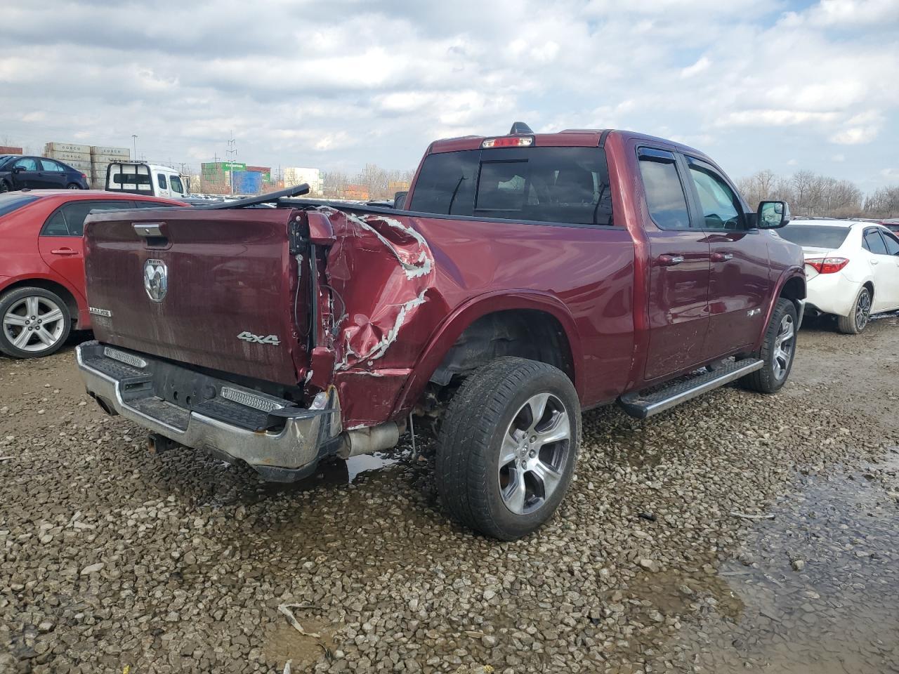 2019 RAM 1500 LARAM - Фото 3