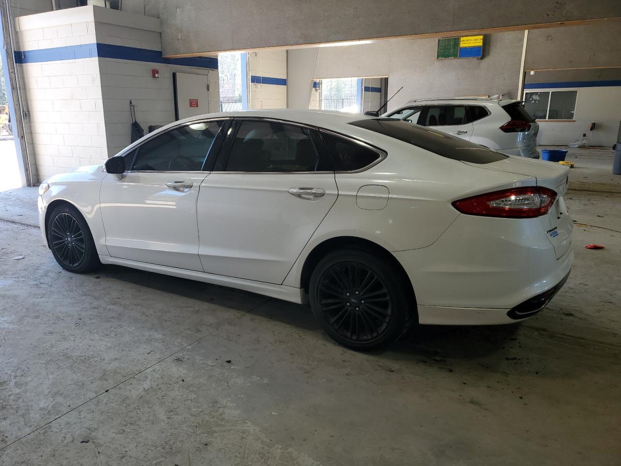 2014 FORD FUSION SE - Image 2