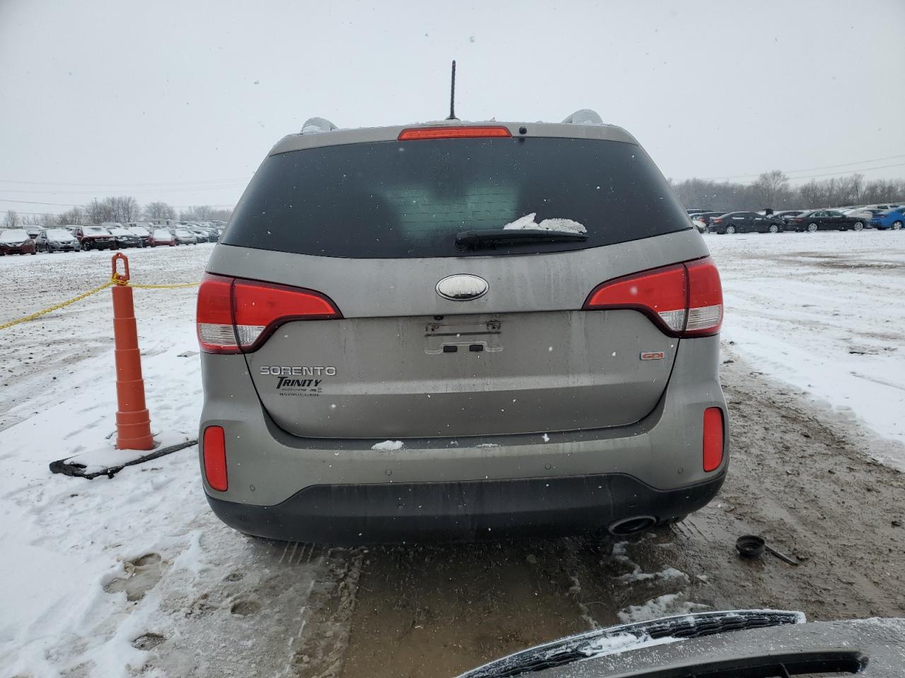2014 KIA SORENTO LX - Фото 6