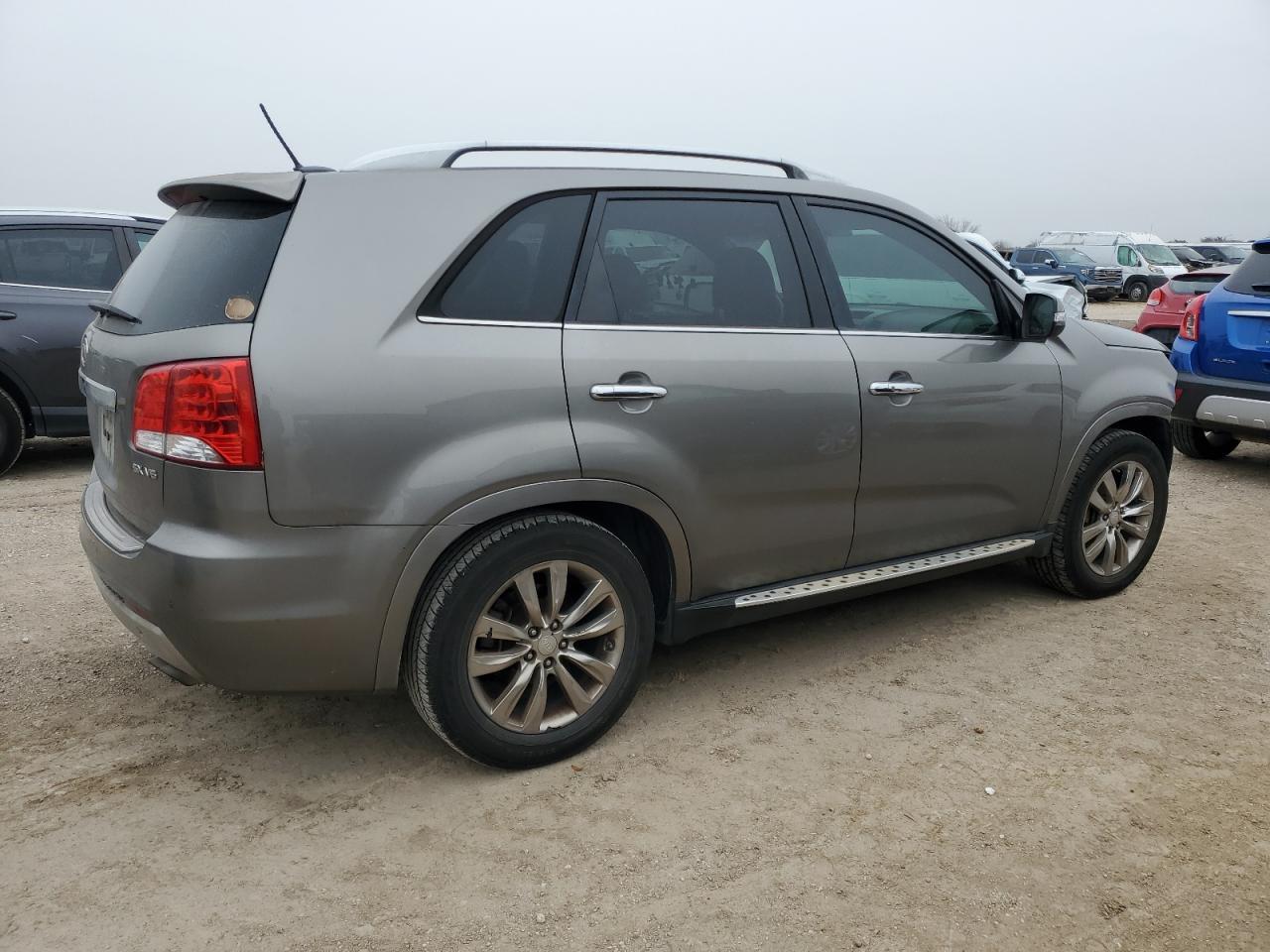 2012 KIA SORENTO SX - Фото 3