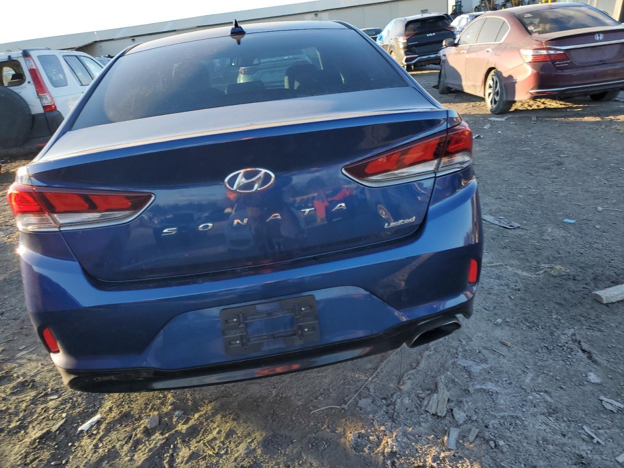 2018 HYUNDAI SONATA SPO - Image 6