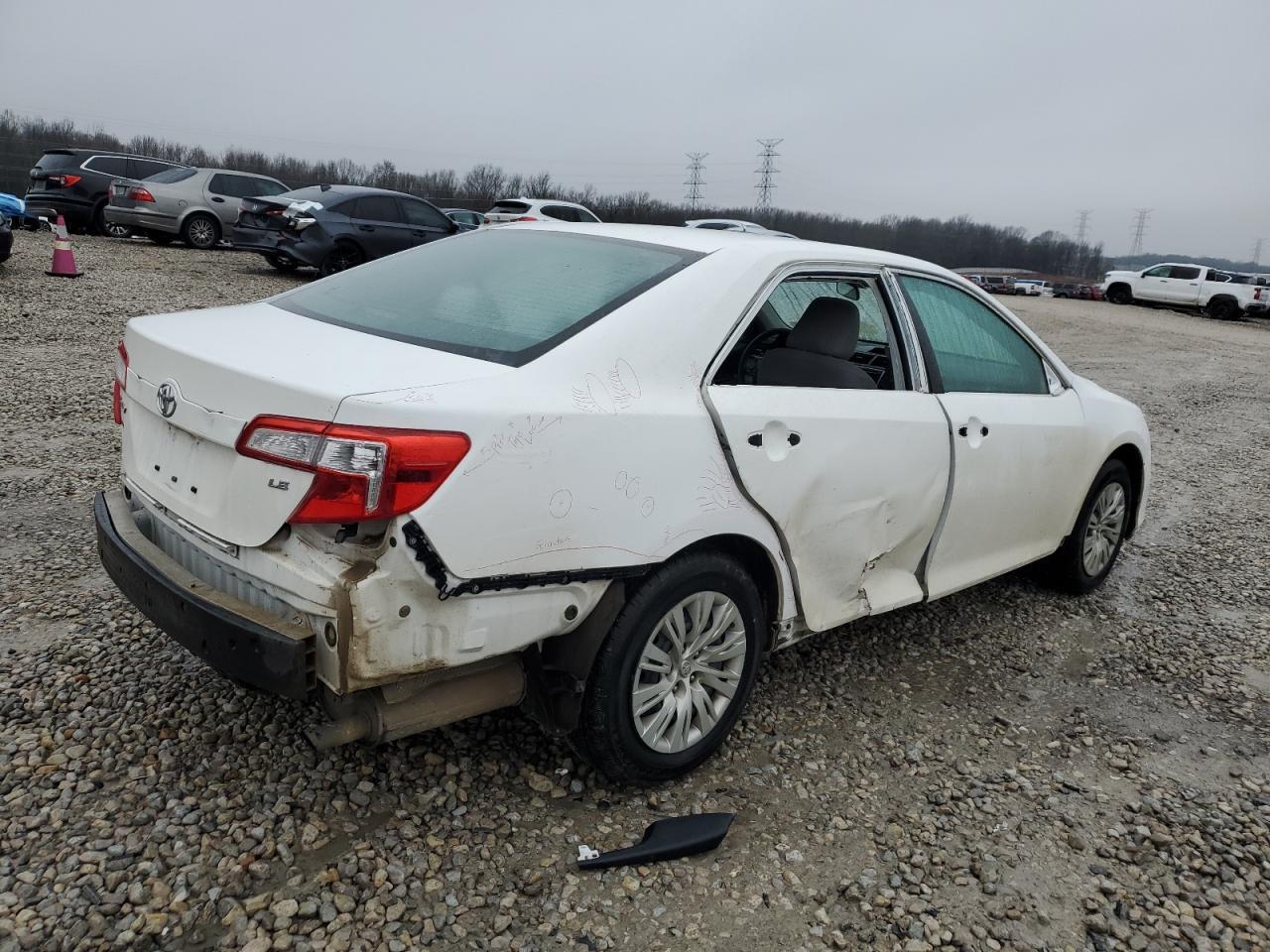 2012 TOYOTA CAMRY BASE - Фото 3