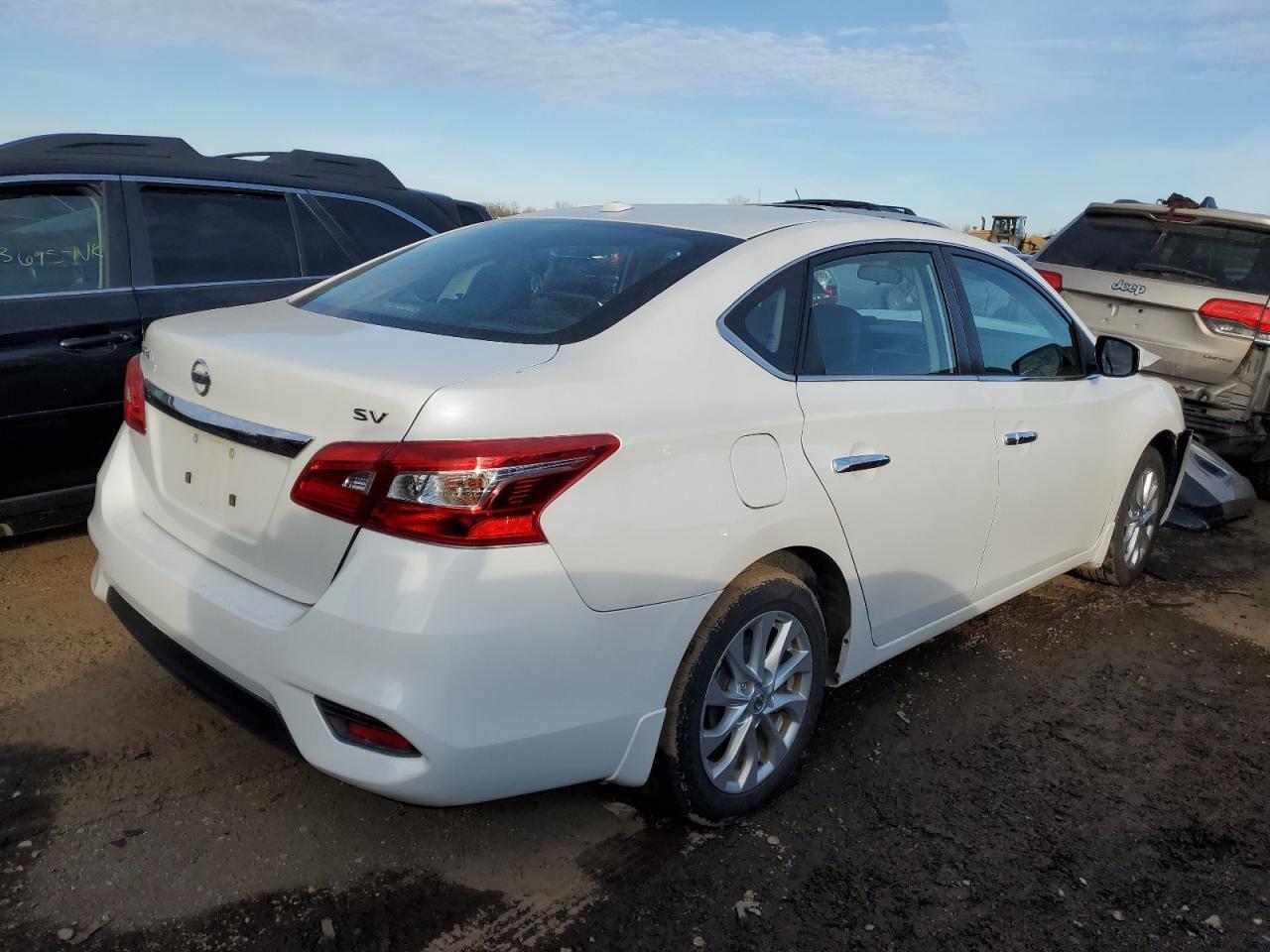 2018 NISSAN SENTRA S - Фото 3