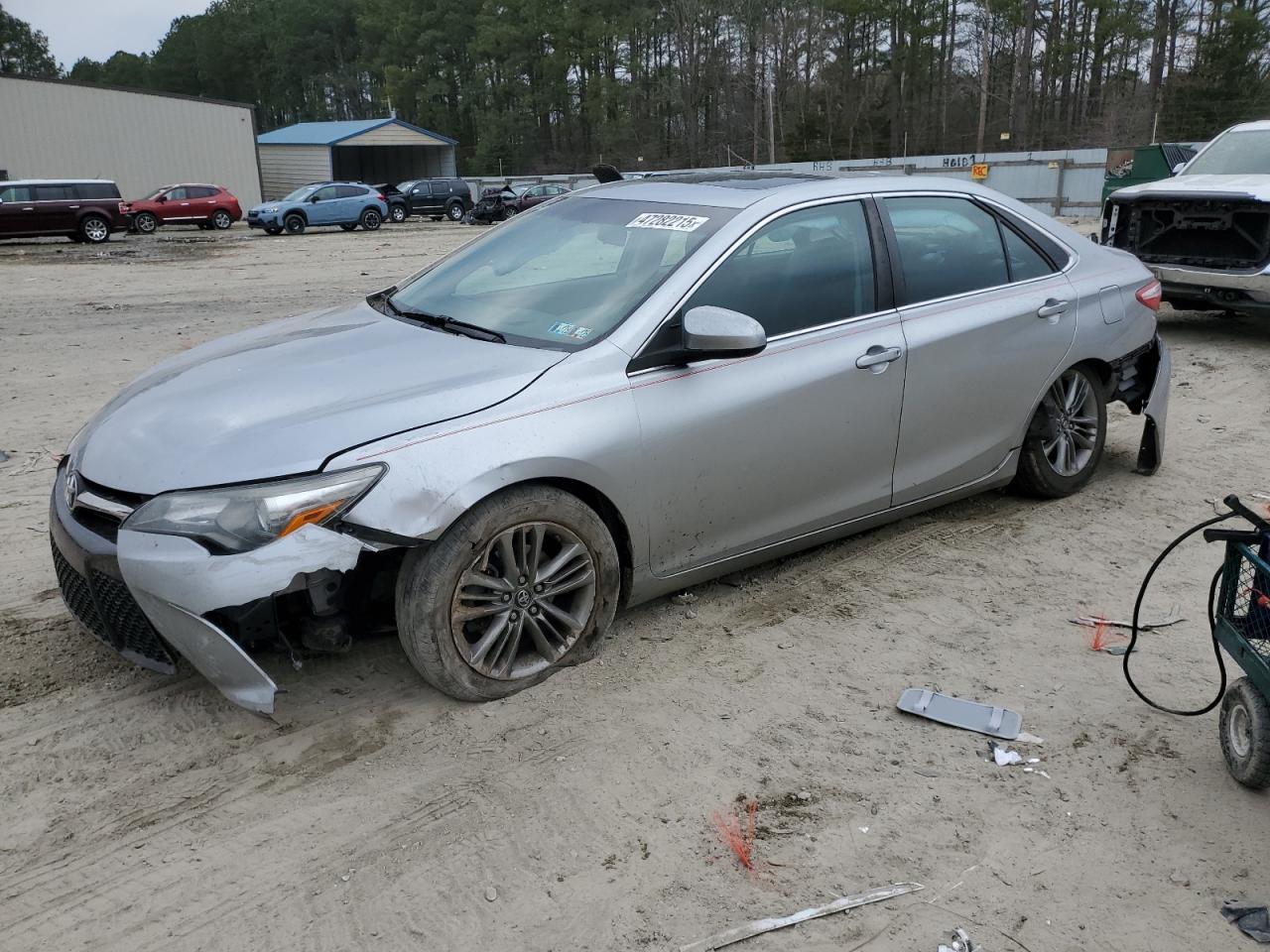 2016 TOYOTA CAMRY LE