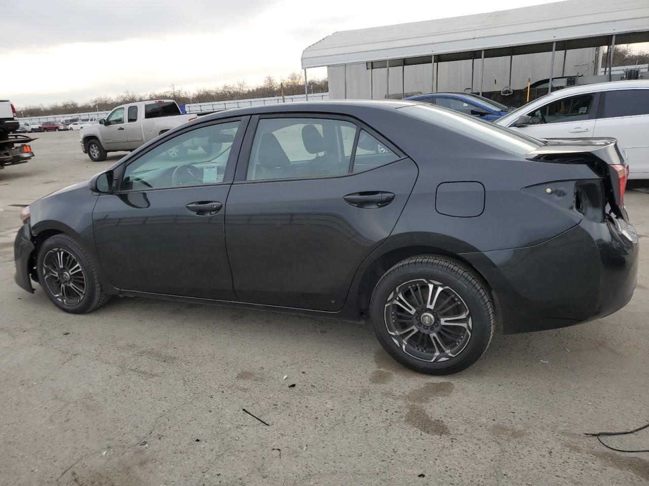 2018 TOYOTA COROLLA L - Image 2