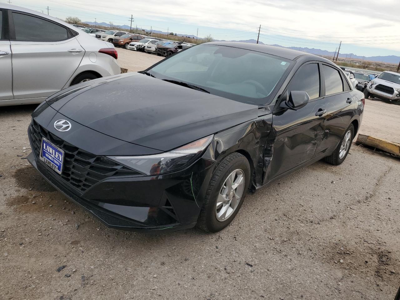 2023 HYUNDAI ELANTRA SE