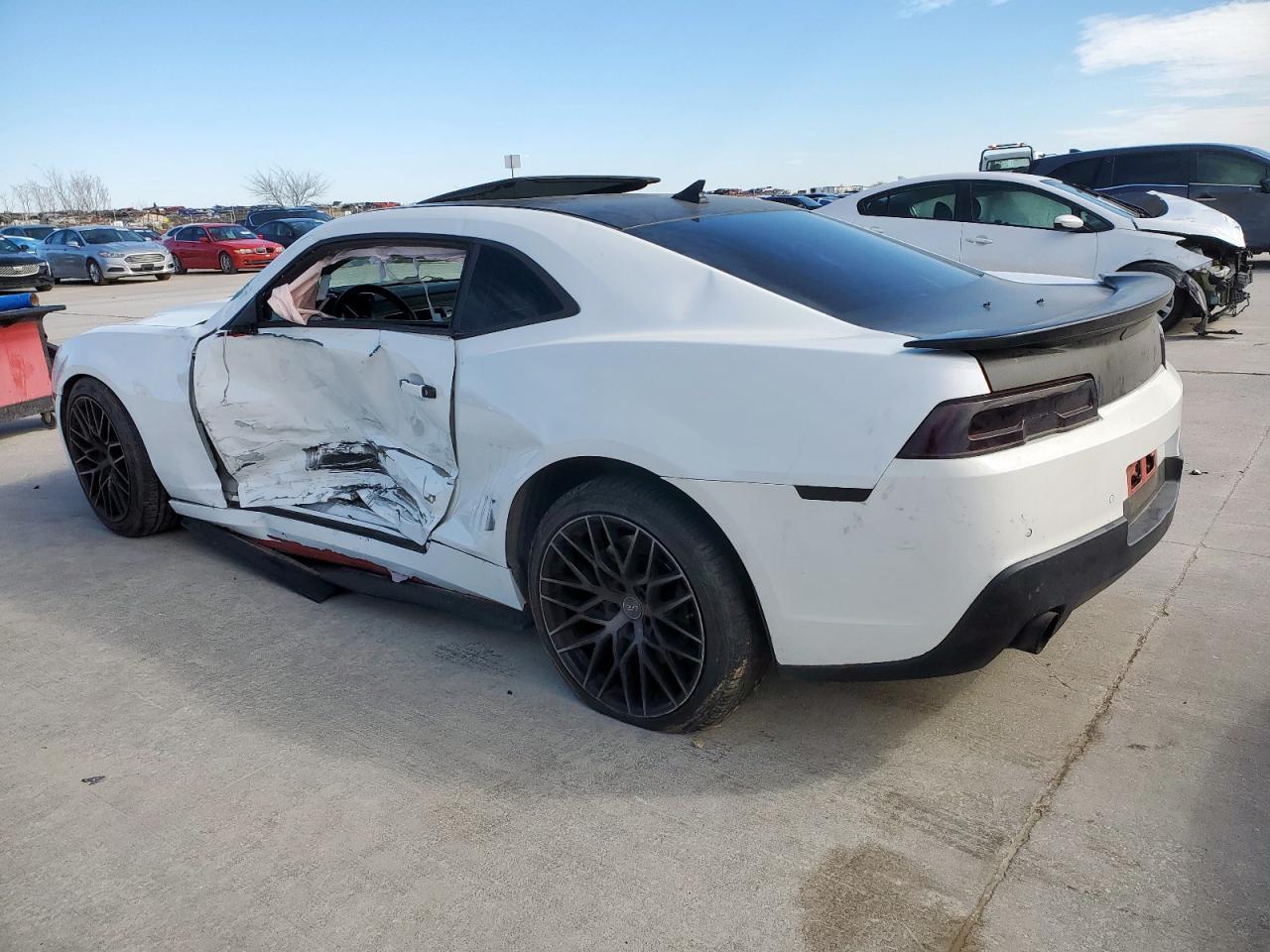 2015 CHEVROLET CAMARO 2SS - Image 2