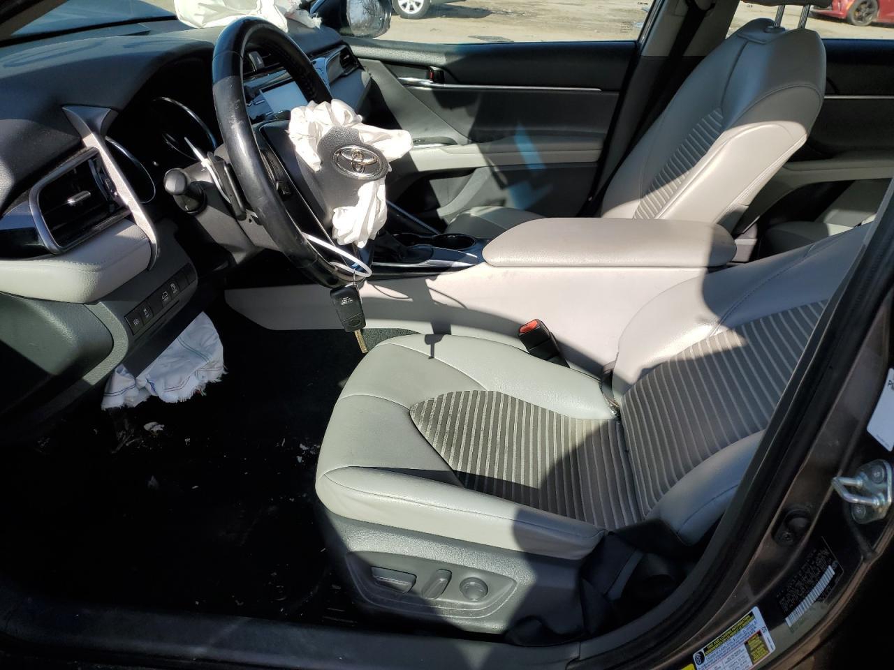 2020 TOYOTA CAMRY SE - Image 7