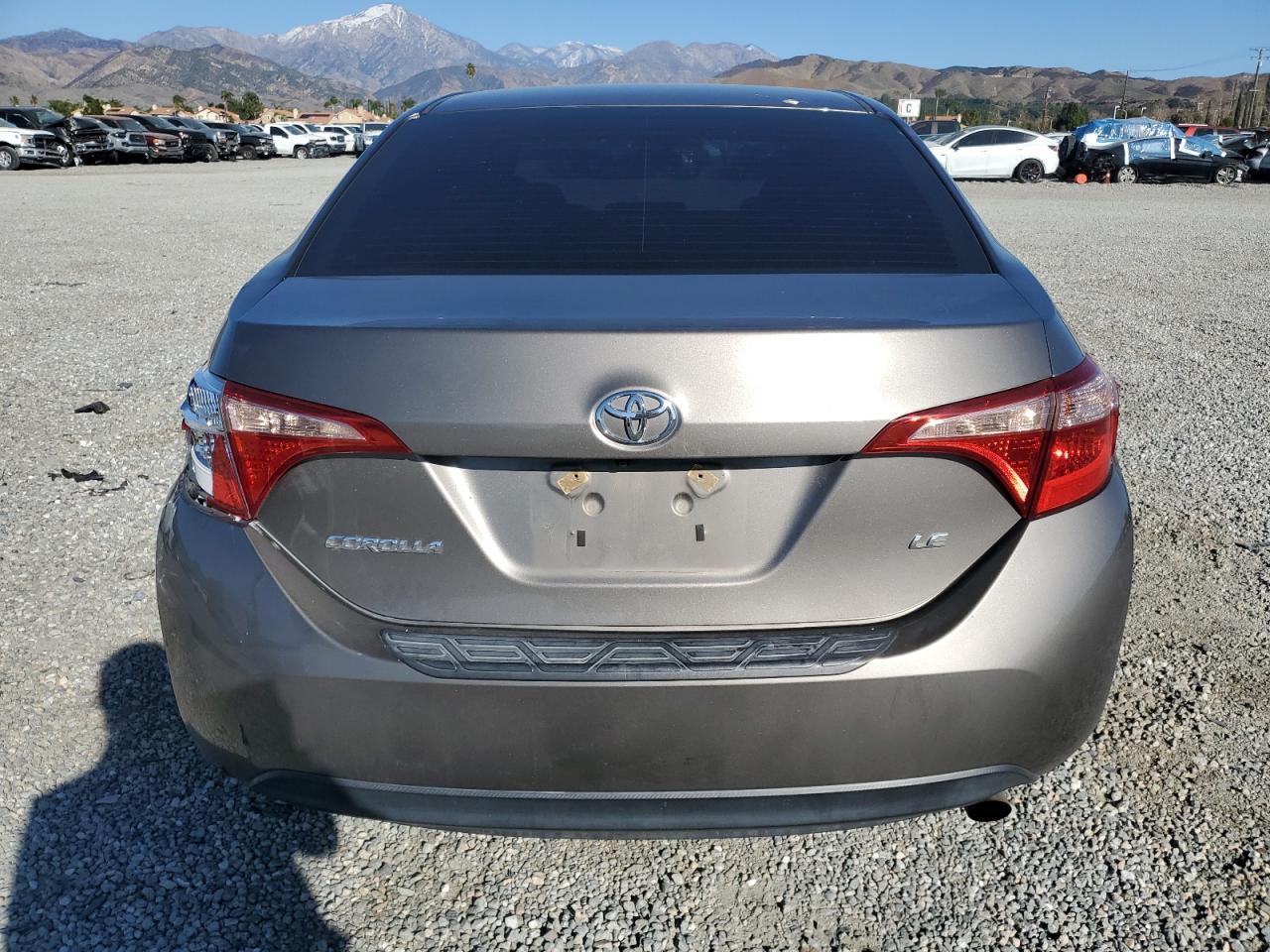 2019 TOYOTA COROLLA L - Image 6