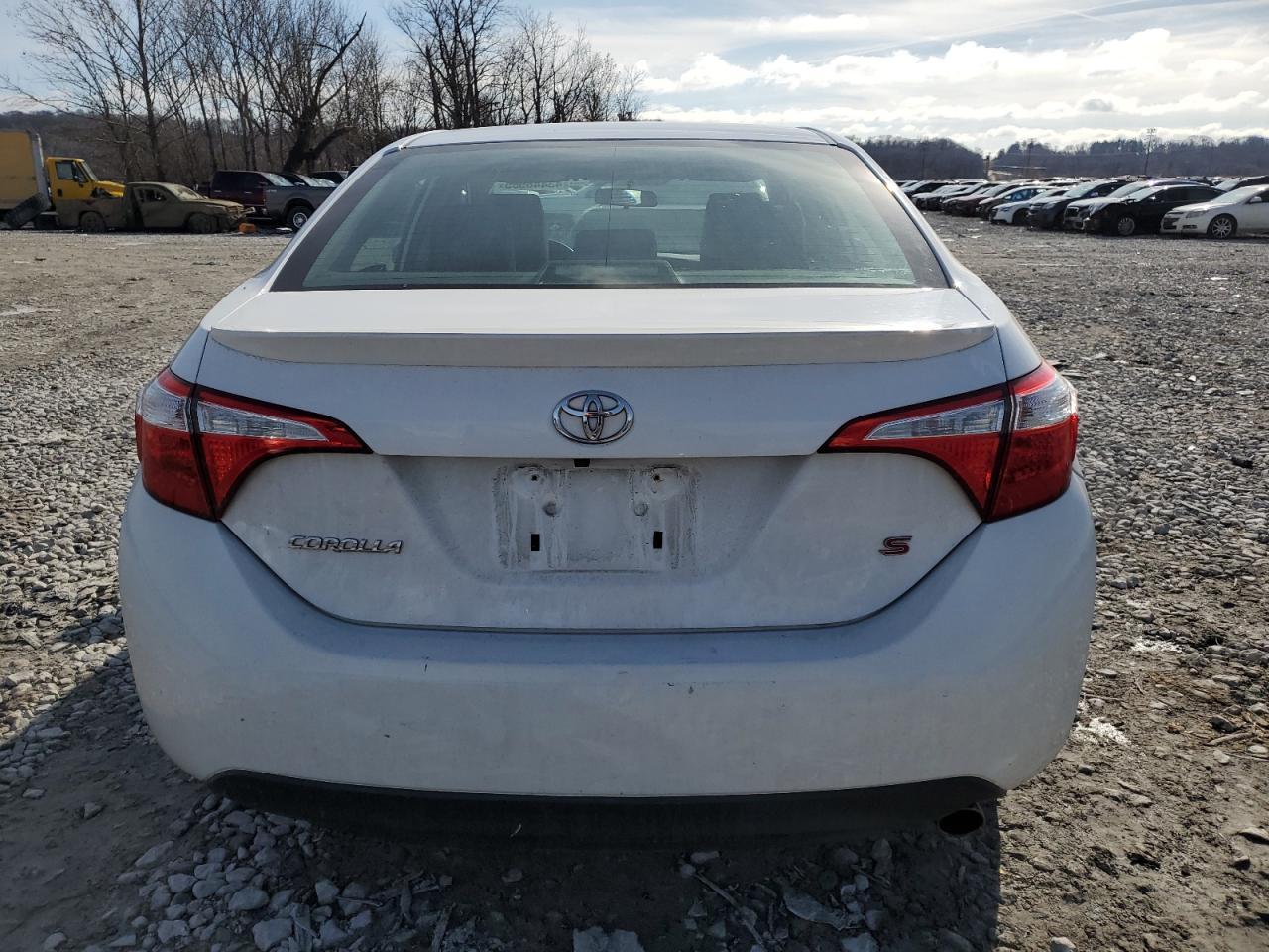 2015 TOYOTA COROLLA L - Image 6