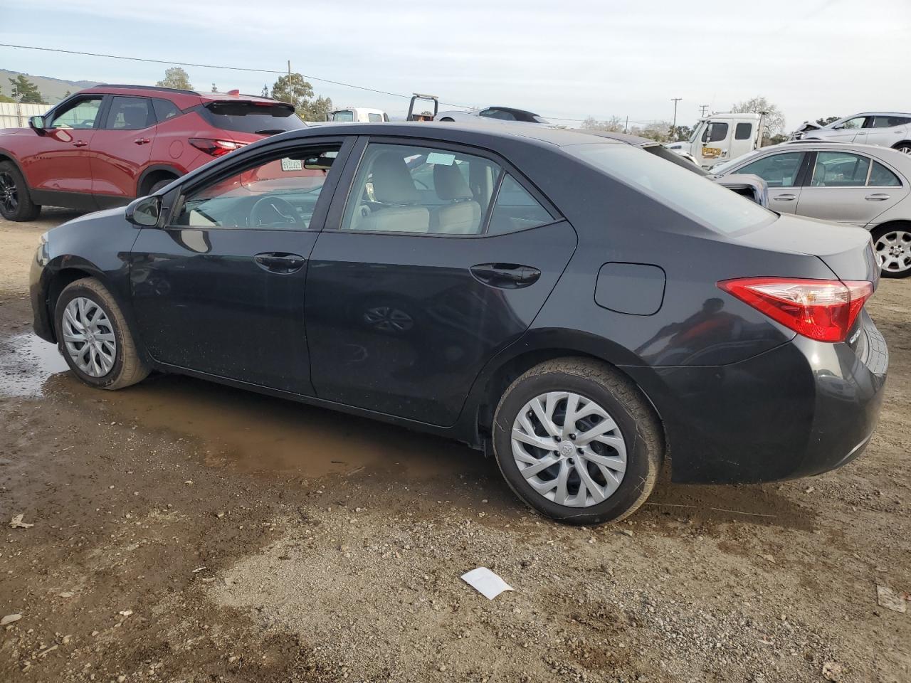 2019 TOYOTA COROLLA L - Image 2