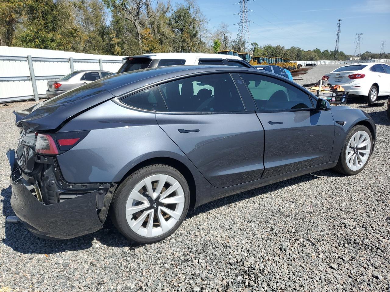 2022 TESLA MODEL 3 - Image 3