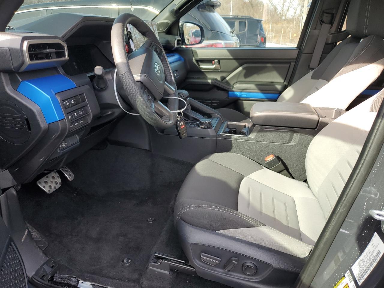 2024 TOYOTA TACOMA DOU - Фото 7