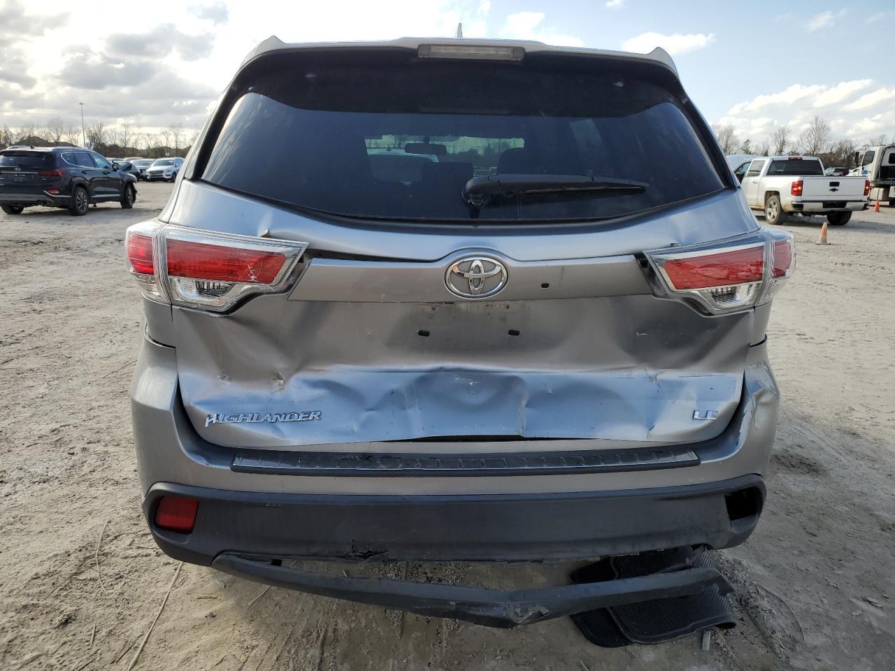 2014 TOYOTA HIGHLANDER - Фото 6