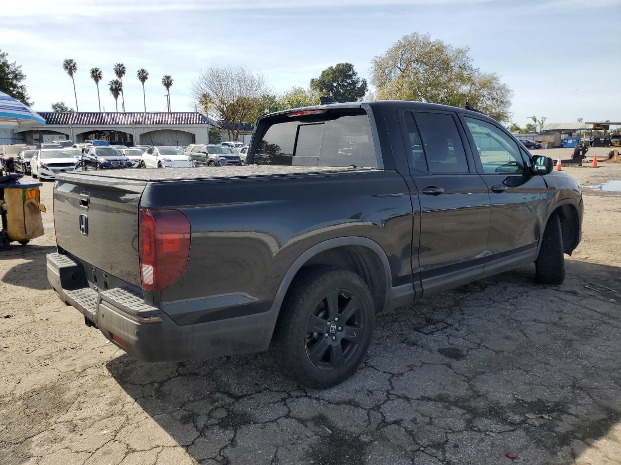 2018 HONDA RIDGELINE - Фото 3