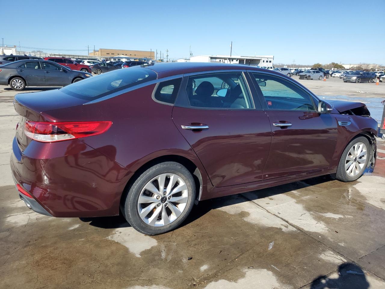 2016 KIA OPTIMA LX - Фото 3