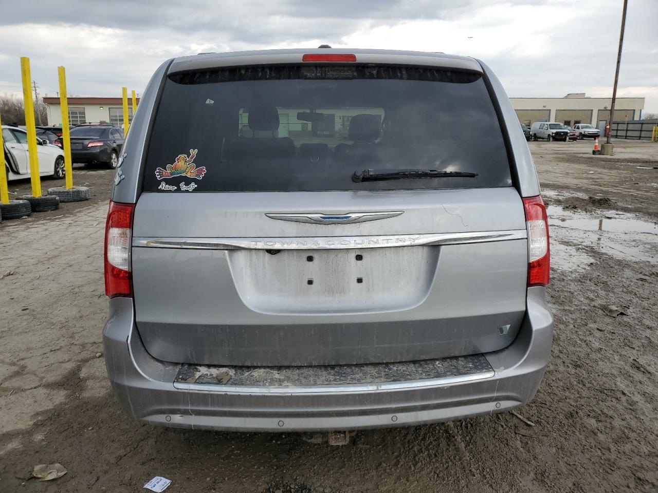 2014 CHRYSLER TOWN & COU - Image 6