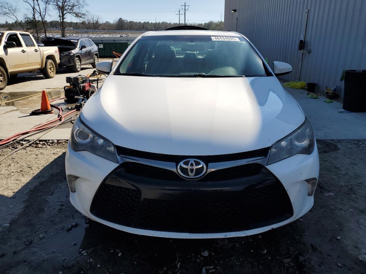 2017 TOYOTA CAMRY LE - Image 5