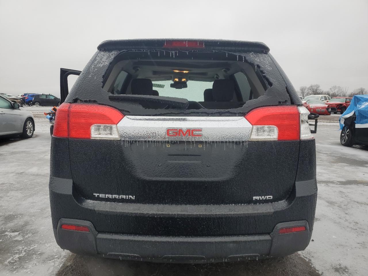 2012 GMC TERRAIN SL - Image 6