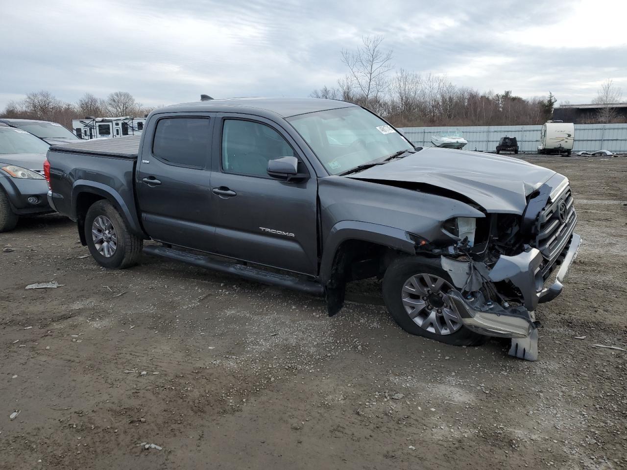 2017 TOYOTA TACOMA DOU - Фото 4