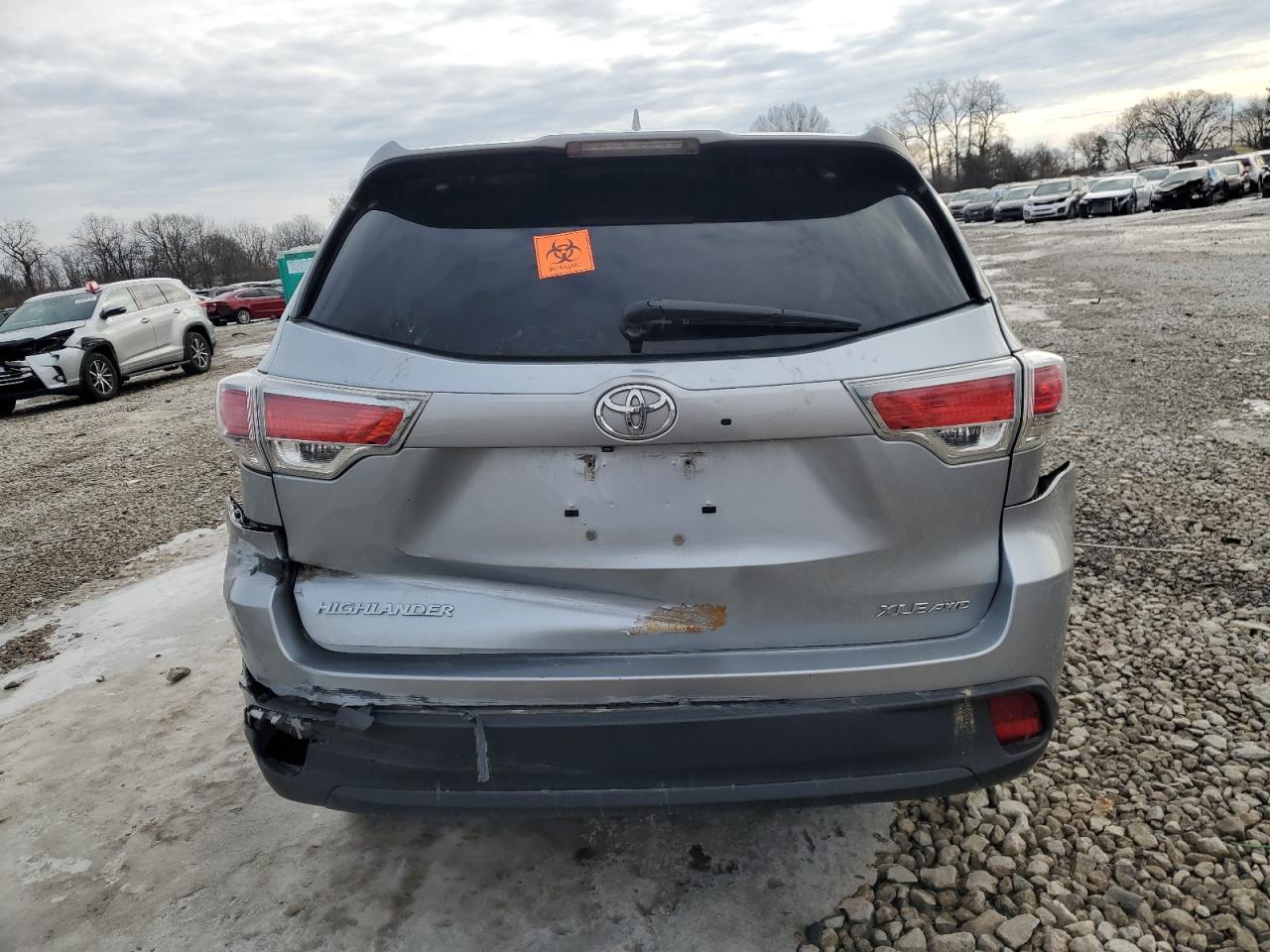 2014 TOYOTA HIGHLANDER - Фото 6