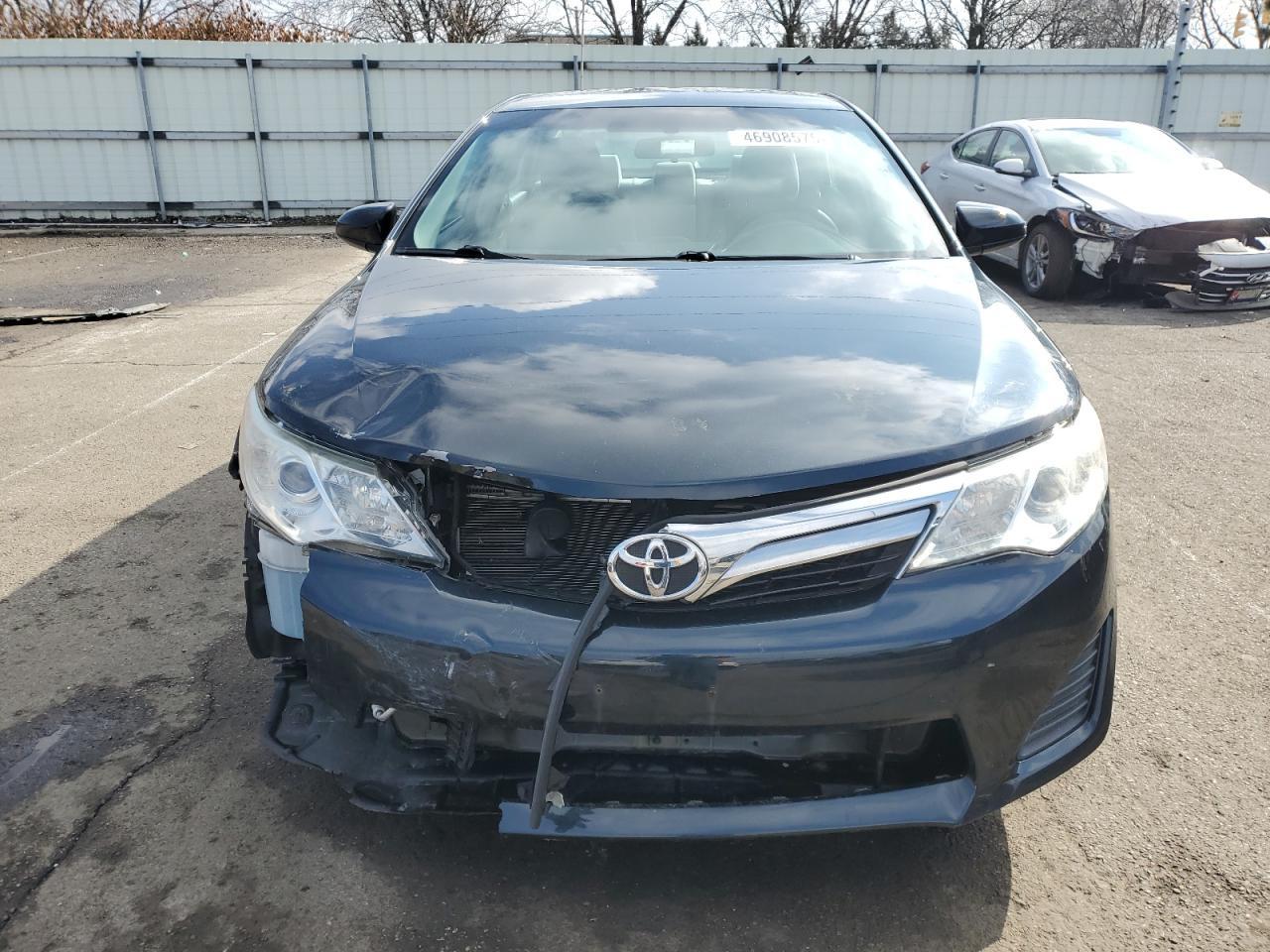 2014 TOYOTA CAMRY L - Фото 5