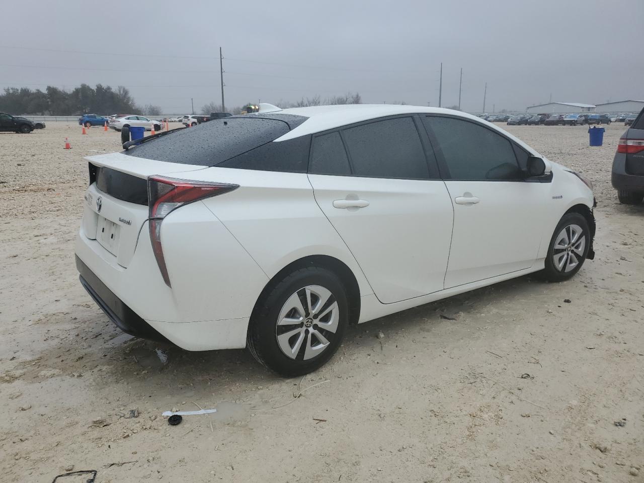 2016 TOYOTA PRIUS - Image 3