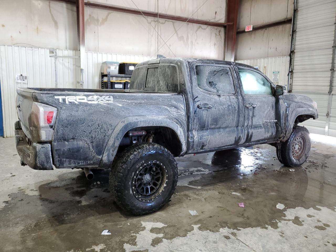 2020 TOYOTA TACOMA DOU - Image 3