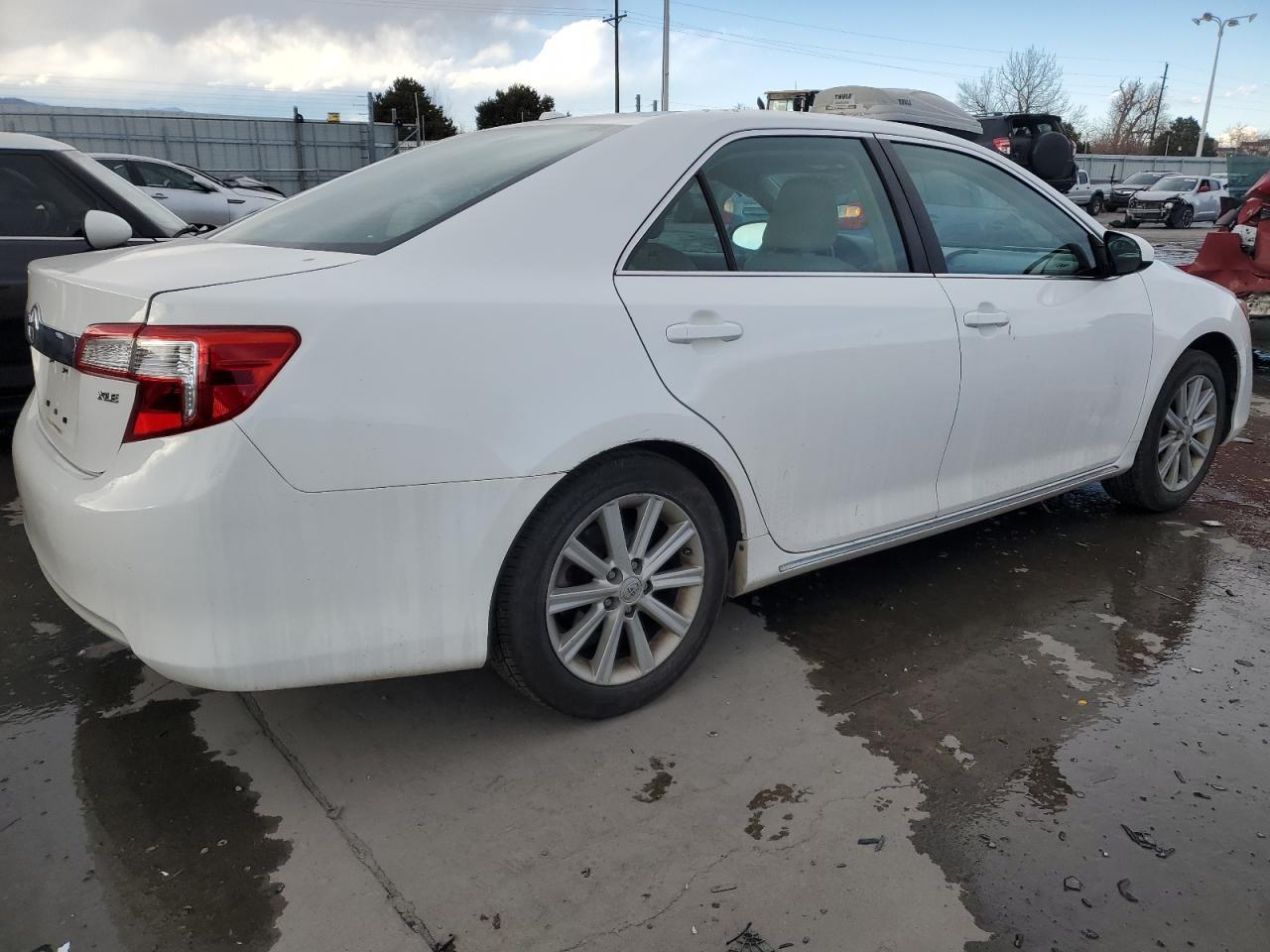 2012 TOYOTA CAMRY BASE - Фото 3