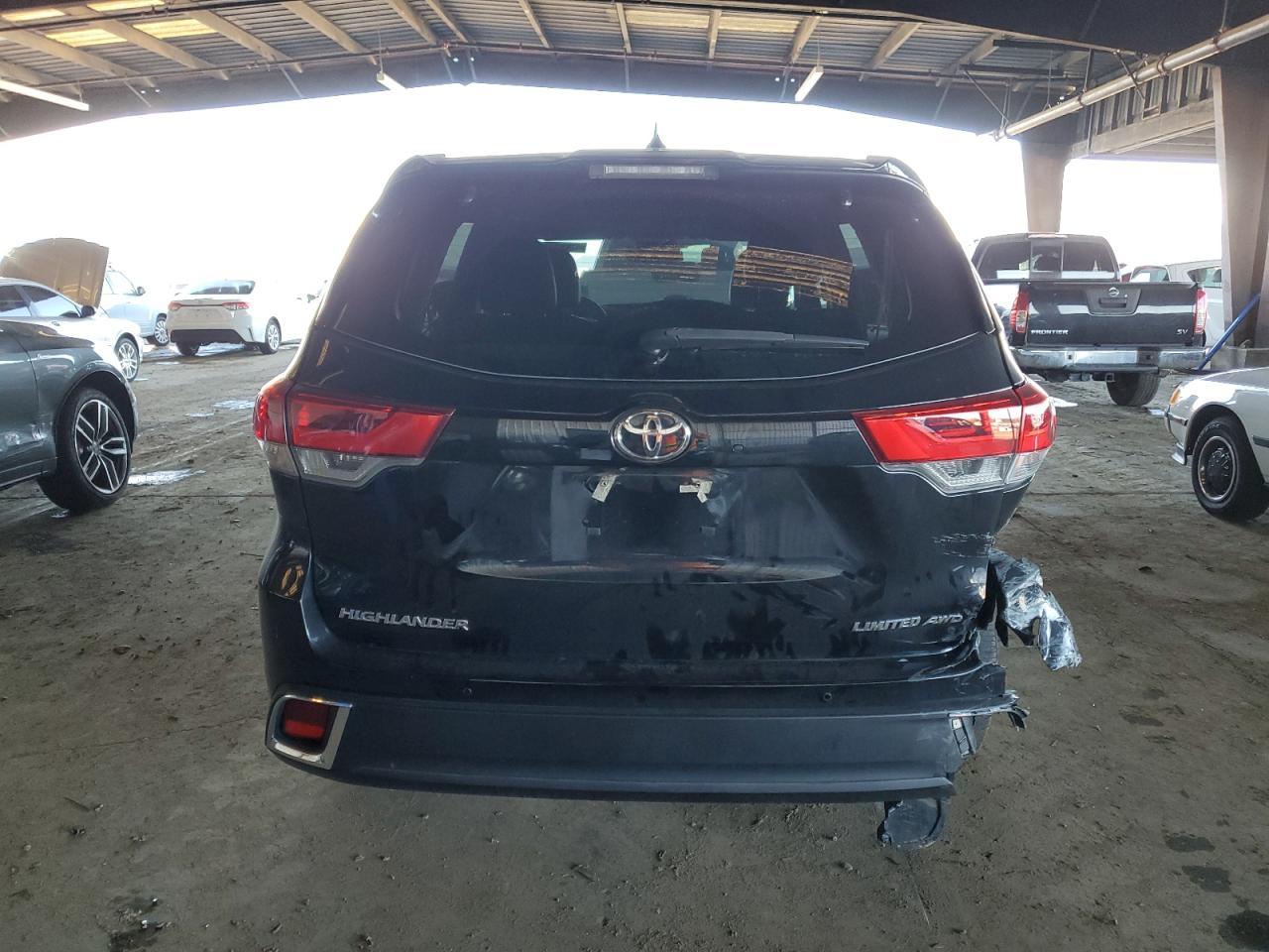 2019 TOYOTA HIGHLANDER - Фото 6