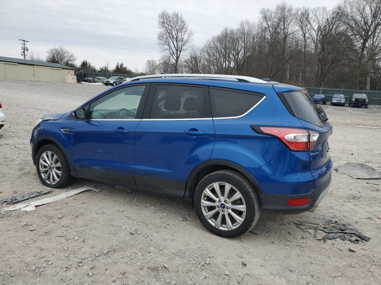 2017 FORD ESCAPE TIT - Image 2