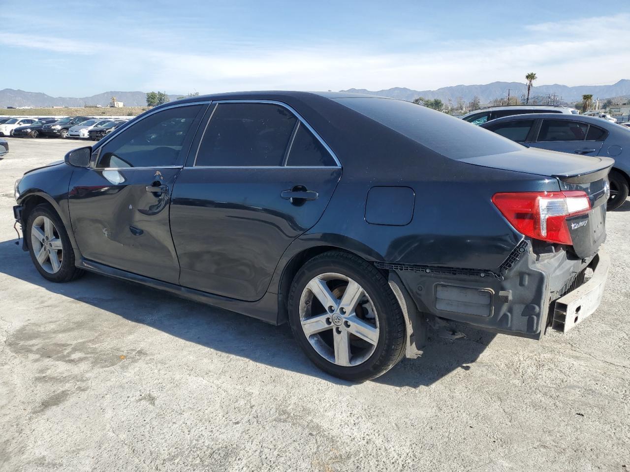 2014 TOYOTA CAMRY L - Image 2