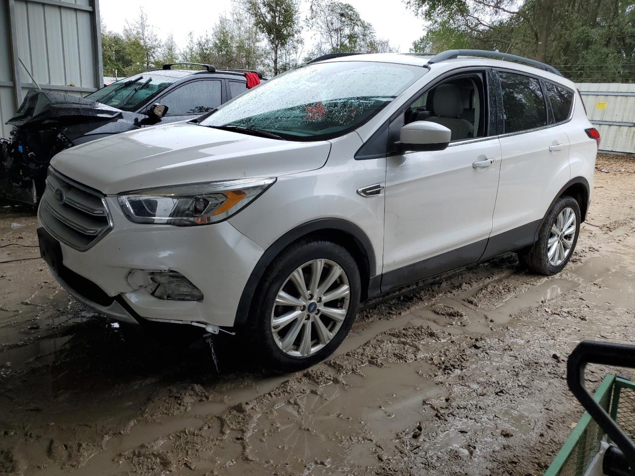2019 FORD ESCAPE SEL
