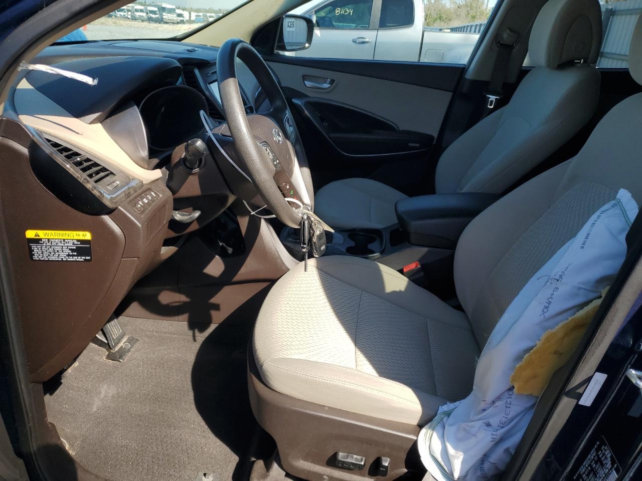2017 HYUNDAI SANTA FE S - Image 7