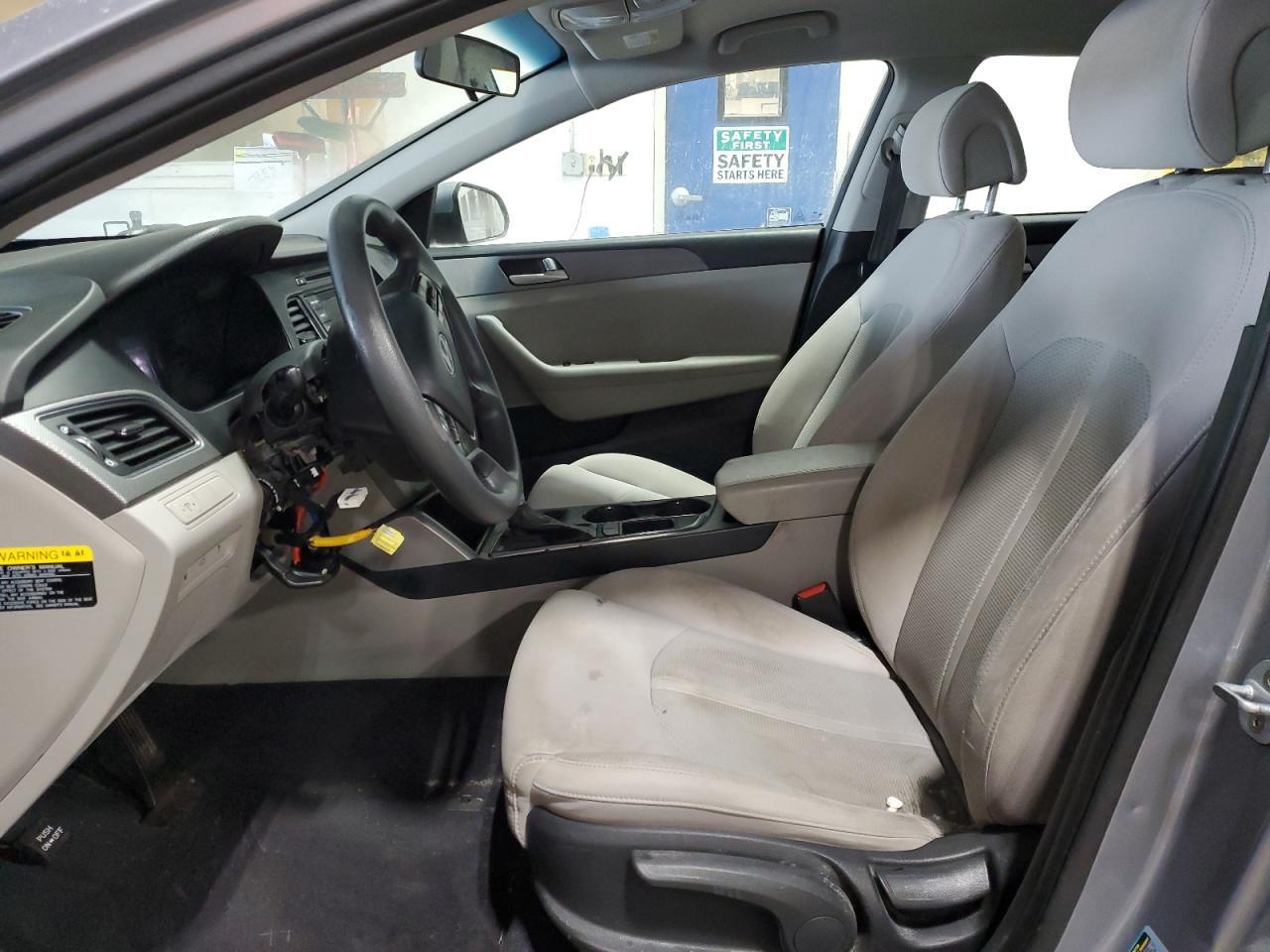 2017 HYUNDAI SONATA SE - Фото 7