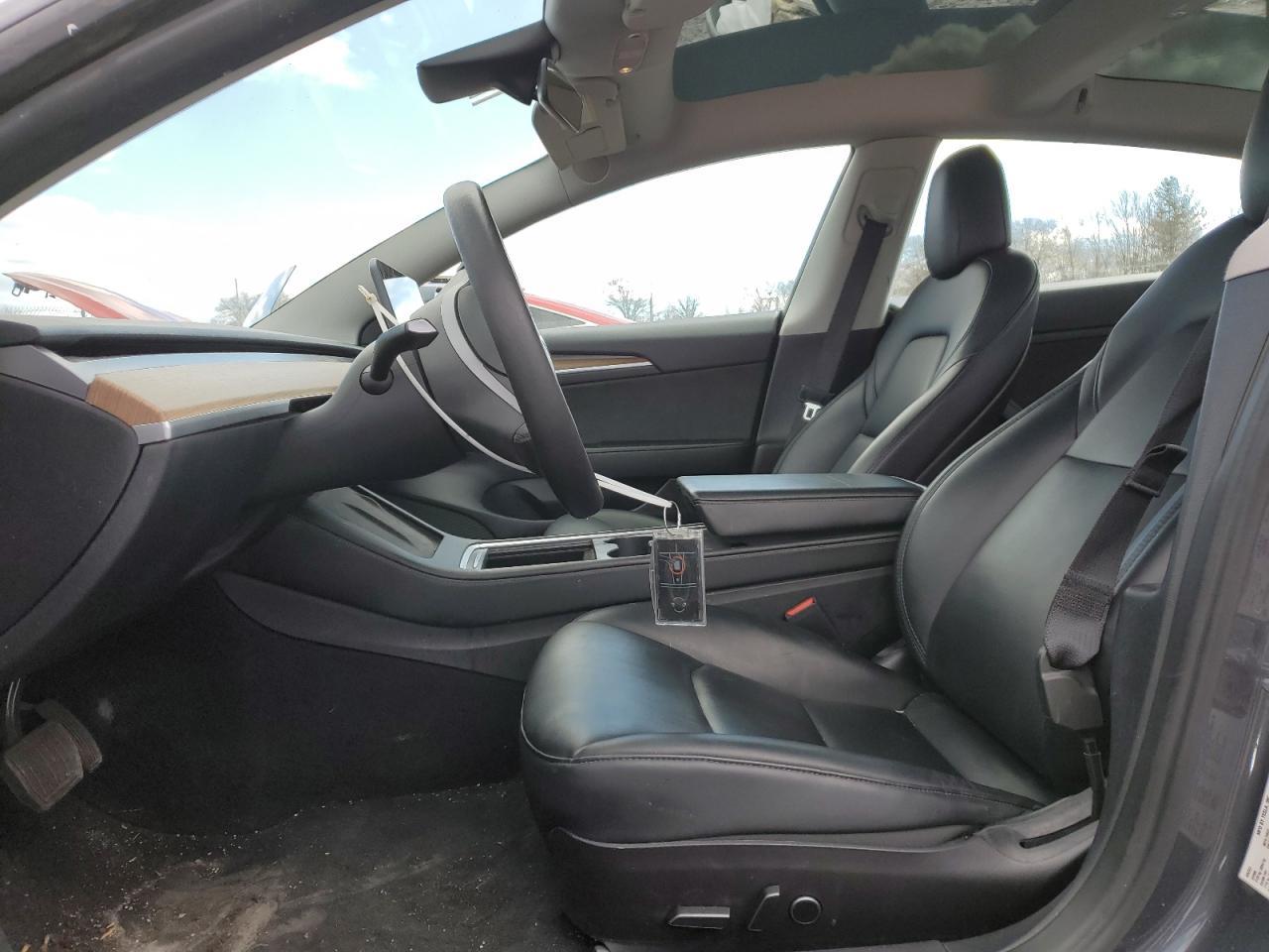 2022 TESLA MODEL 3 - Фото 7