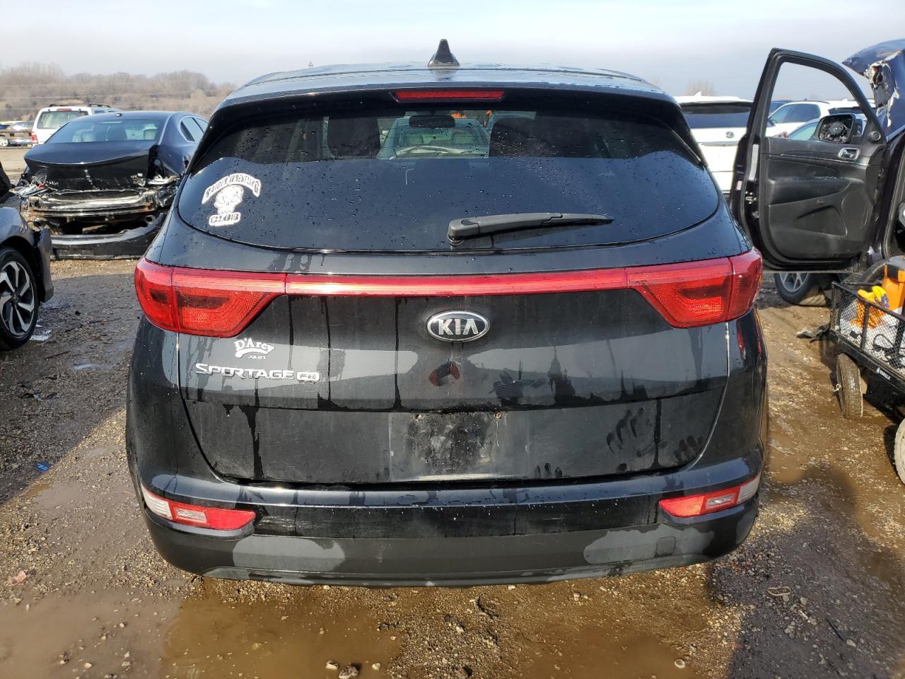 2017 KIA SPORTAGE L - Image 6