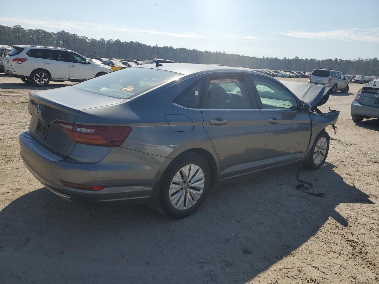 2019 VOLKSWAGEN JETTA S - Фото 3