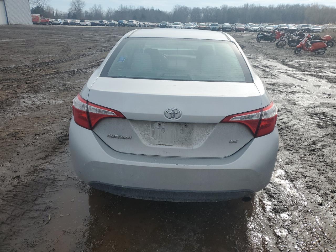 2015 TOYOTA COROLLA L - Фото 6